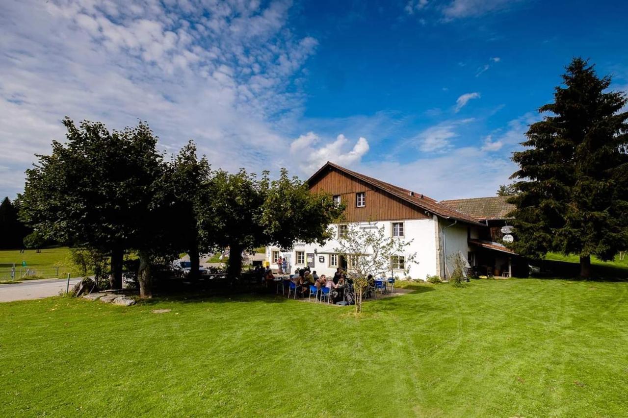 Auberge De La Couronne แซนเญอเลชิเยร์ ภายนอก รูปภาพ