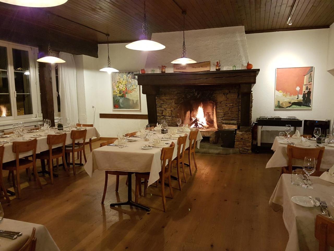 Auberge De La Couronne แซนเญอเลชิเยร์ ภายนอก รูปภาพ