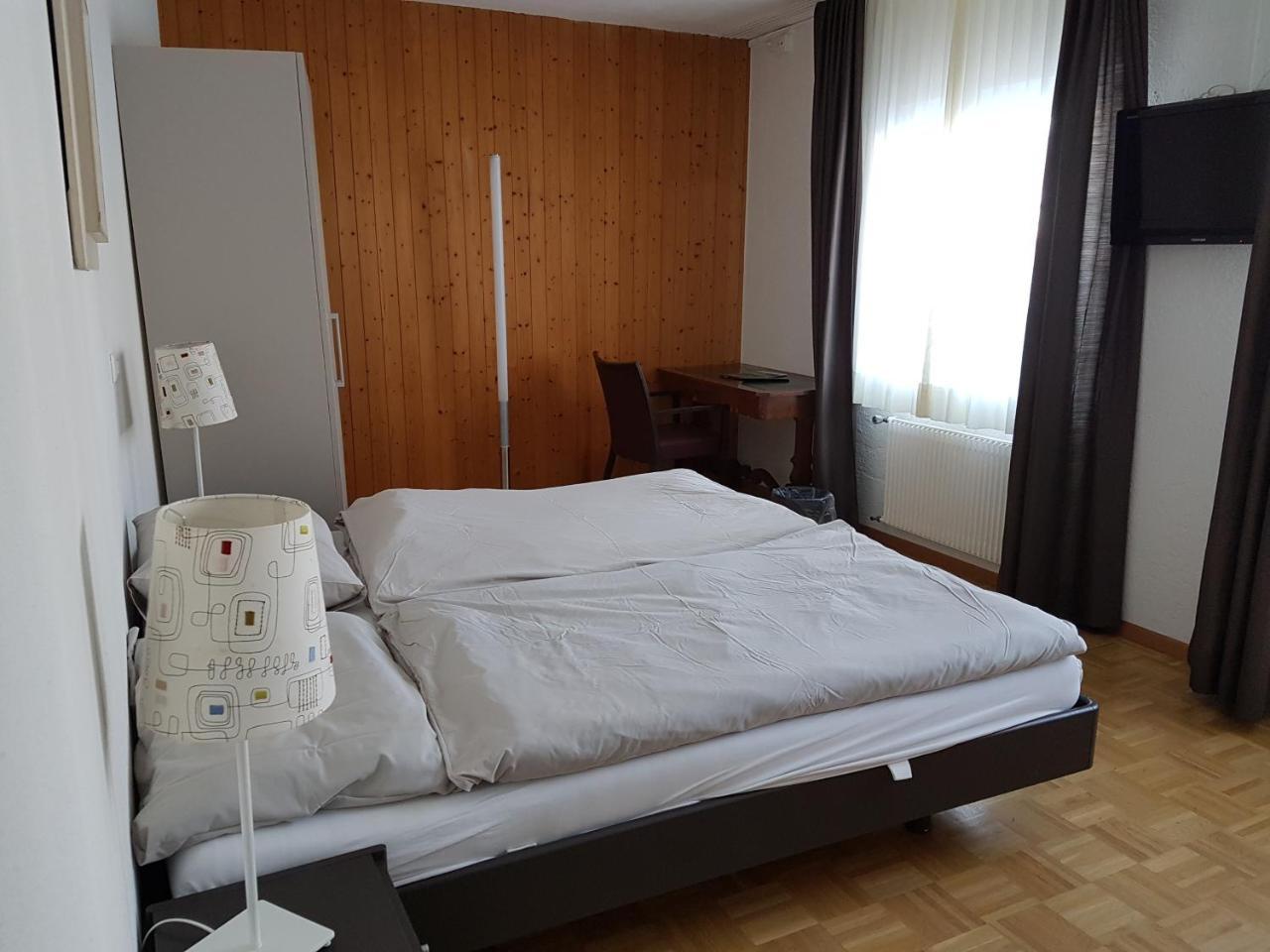 Auberge De La Couronne แซนเญอเลชิเยร์ ภายนอก รูปภาพ