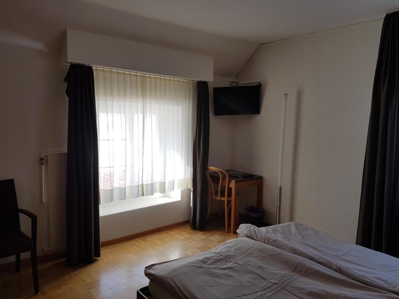 Auberge De La Couronne แซนเญอเลชิเยร์ ภายนอก รูปภาพ